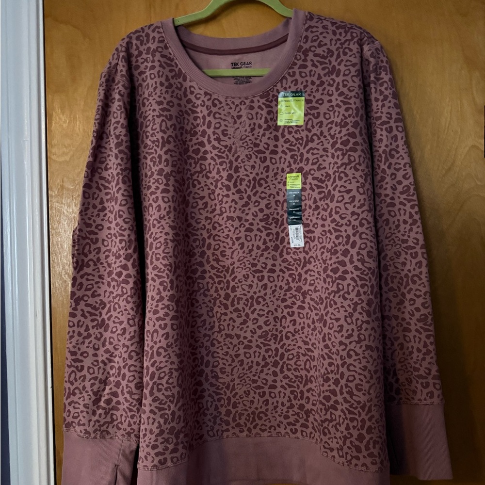 Tek Gear Mauve Leopard Print Crewneck